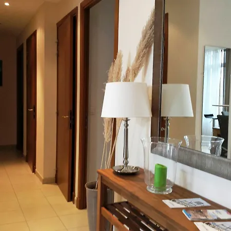 Three-bedrooms Flat Palais Des Festivals *